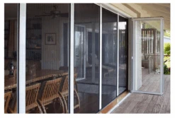Sheer Classic 5-Panel Retractable Screen